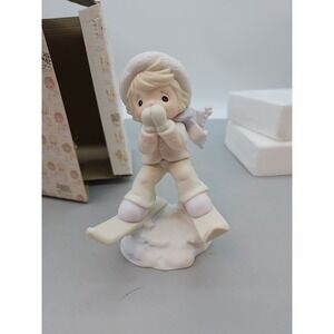 PRECIOUS MOMENTS 1992 "524905" "IT'S SO UPLIFTING TO HAVE A FRIEND LIKE YOU" NIB